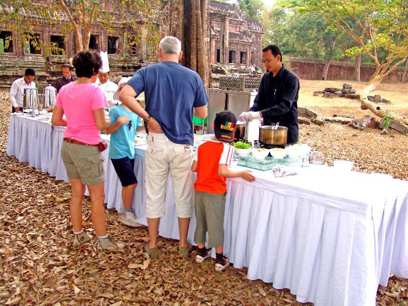 Sokhalay Angkor Inn Siem Reap Exterior photo
